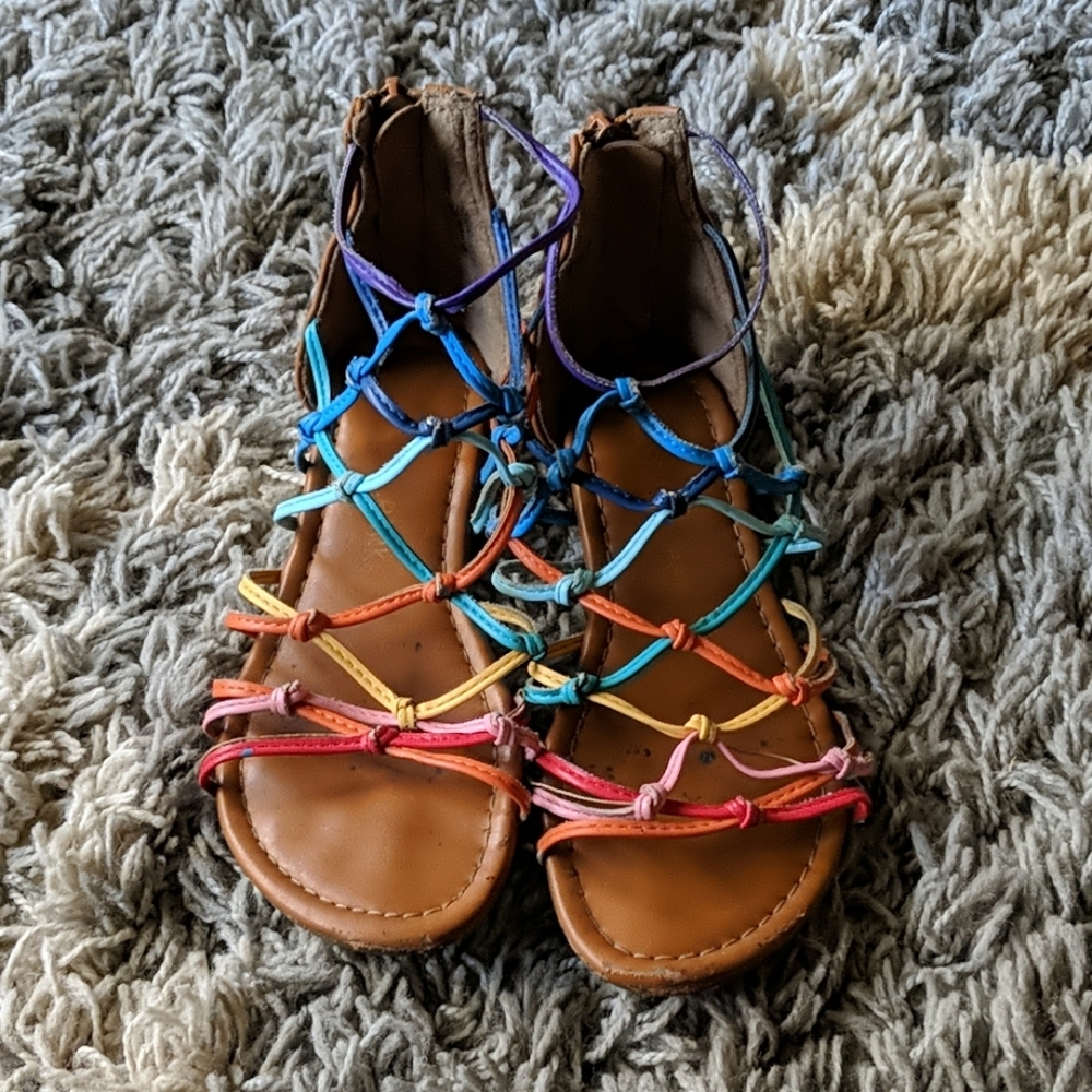 Girls sandals
